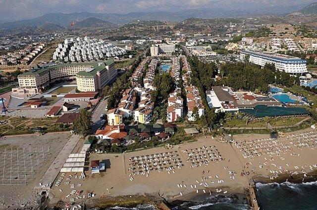 Mcs Oasis Beach Club Konaklı Dış mekan fotoğraf