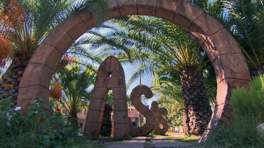 Mcs Oasis Beach Club Konaklı Dış mekan fotoğraf